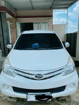 Dijual mobil Xenia 2012