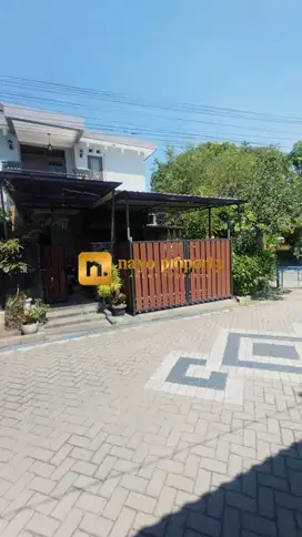 Rumah Bagus Posisi Hook Dalam Komplek Dekat Pintu Tol di Sidoarjo