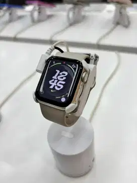IWATCH SE STARLIGHT 40 mm PROMO BUNGA 0%