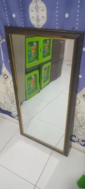 Dijual. Kaca / cermin ukuran besar