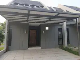 Rumah Hadap Selatan Cluster Z Living, Grand Wisata, Bekasi