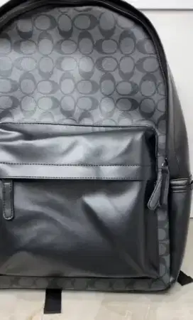 Dijual. Tas ransel keren. Like new