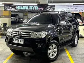 (LOW KM) Toyota Fortuner 2010 2.7 G Lux A/T Bensin