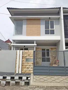 Rumah Sutorejo Timur baru gress, minimalis, dekat McD Mulyosari