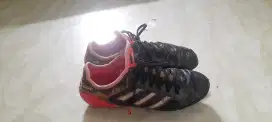 Jual sepatu bola adidas original 100%