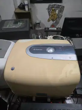 Ariston water heater