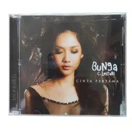 CD Bunga C. Lestari Cinta Pertama