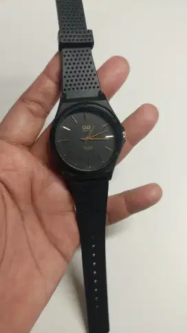 Jam tangan q&q original