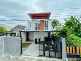 RUMAH CANTIK, SIAP HUNI DEKAT RS HERMINA DI MAGUWO