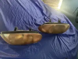 Lampu Mobil  Taruna