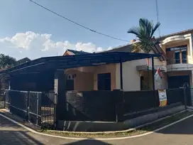 Dijual Rumah Hoek Hunian Nyaman Strategis di Antapani Kota Bandung
