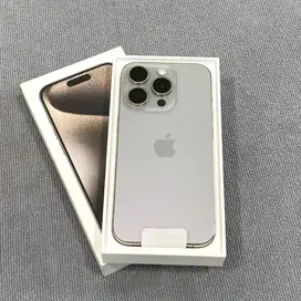 iPhone 15 Pro 256GB Natural Titanium iBox like new
