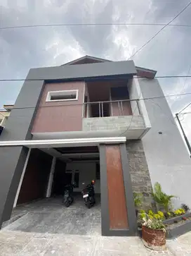 Dijual kost colomadu karanganyar