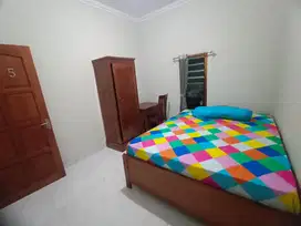 Disewakan kos luas kamar 3x4,5m baru bangun di kota wates