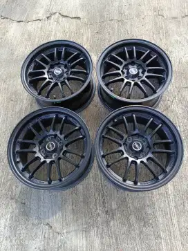 Velg RAYS RE30 R15 x 7jj ET35 Pcd 4x100/114,3 Avanza Xenia Livina dll