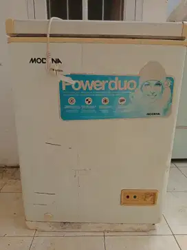 Jual cepat freezer box Modena