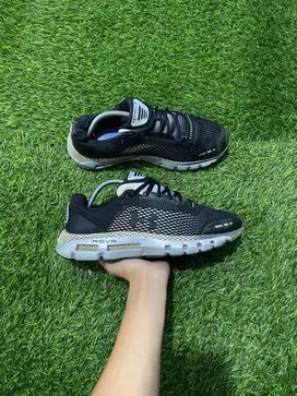 Under Armour Hovr Infinite size 44 (28cm)