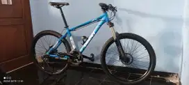 sepeda mtb giant xtc 7 original fork angin