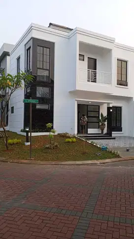 DIJUAL rumah Kireina Park, BSD