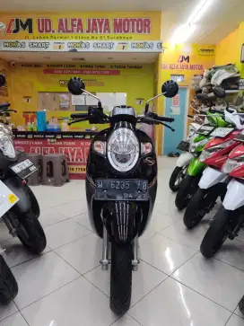 Honda Scoopy stylish th 2017
