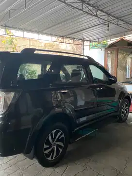 Toyota Rush G Manual 2015 Bekas Pribadi, AC Dingin, Irit