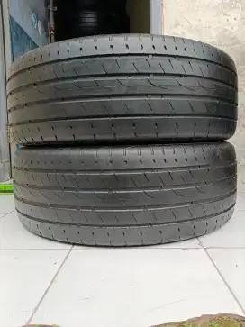 Ban 235 55 R19 Continental Ultra Contact UC6 SUV