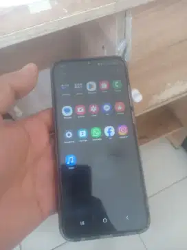 Samsung a04 normal ram 3/32 minus layar ada bercak