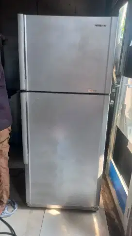 Kulkas 2 pintu samsung besar tinggi bagus mulus gratis ongkir
