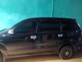 Toyota Avanza 2011 Bensin
