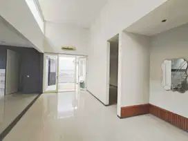 Disewakan rumah 1,5 lantai minimalis cluster golf evenue citraland