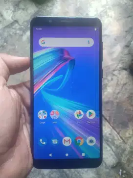 Asus Zenfone max pro m1 ram 4/64 gb