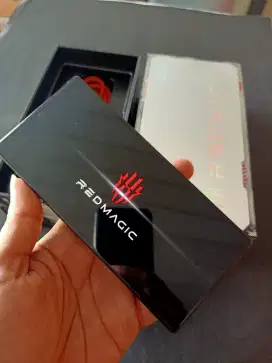 Red magic 8s 8/256gb segel