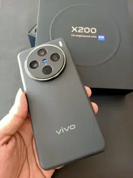 Vivo x200 12/256gb garansi panjang