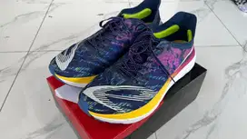 SEPATU JOGGING NINETEN