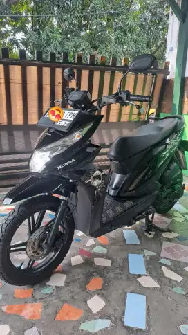 BeaT StreaT  FI ECO pjk ON low km ful original jrg pakai simpanan