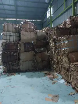Limbah Kertas Kraft Laminasi