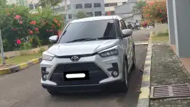 Km900 perak toyota raize g cvt 2024 silver matic