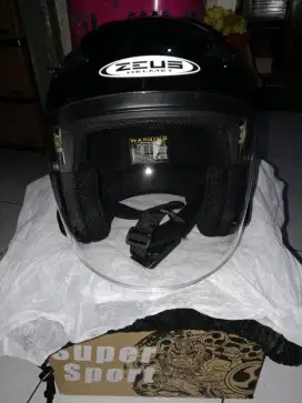Helm ZEUS 610 HALF FACE