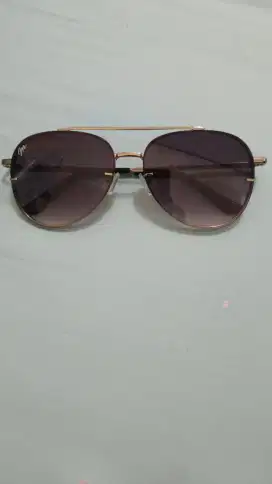 kacamata hitam optik melawai