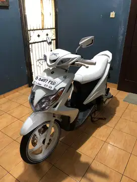Yamaha Xeon Karbu Pertama 2010