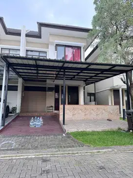 Dijual Rumah  Di Cluster Illustria The Eminent - BSD