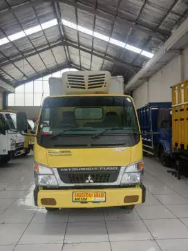 Mitsubishi Canter Engkel Box Termo king Long 2017 Kuning