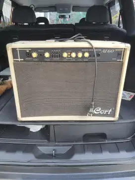 Ampli gitar CORT 60