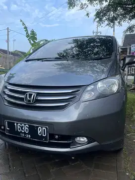 Honda Freed 2010 Bensin