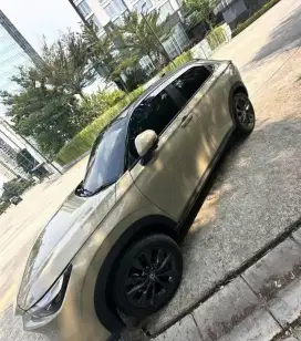 Di jual  Honda HRV SE