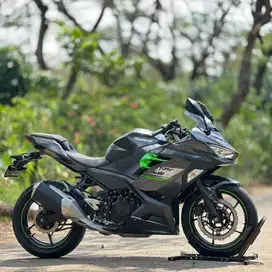KAWASAKI NINJA  250 FI GREY 2023 KM 15K PAJAK PANJANG SUPER MULUS