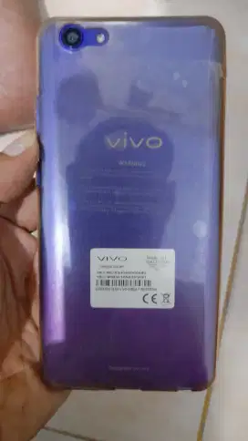 Handphone Vivo Y71 ram 4
