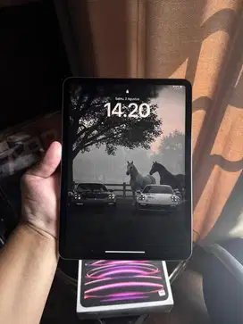 ipad pro gen 4 M2 128gb wifi only ibox