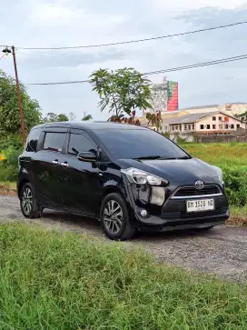Sienta 2016 V Matic psd