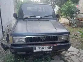 Toyota Kijang super 1992